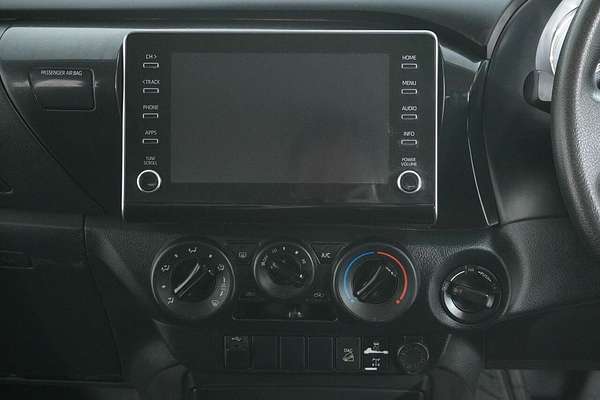 2021 Toyota Hilux SR (4x4) GUN126R Facelift 4X4