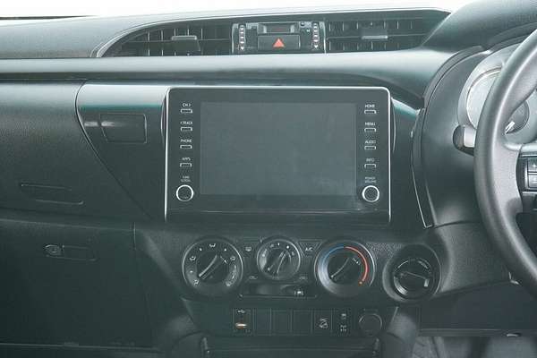 2020 Toyota Hilux SR (4x4) GUN126R Facelift 4X4