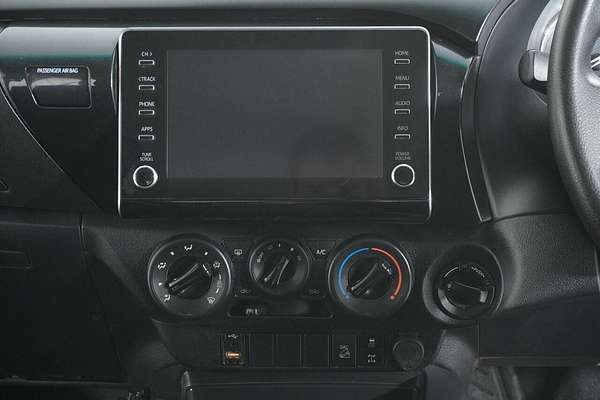 2020 Toyota Hilux SR (4x4) GUN126R Facelift 4X4