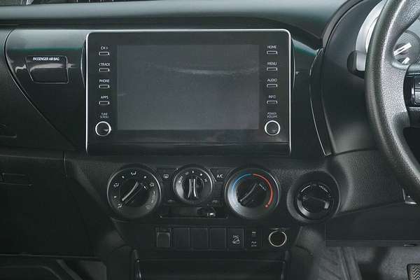 2022 Toyota Hilux SR (4x4) GUN126R 4X4
