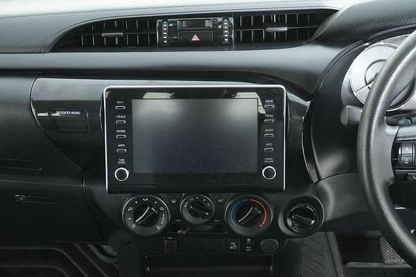 2021 Toyota Hilux SR (4x4) GUN126R Facelift 4X4