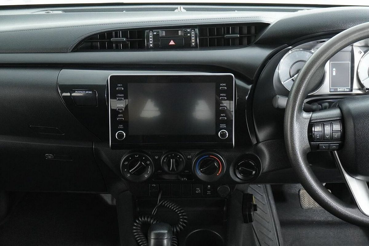 2021 Toyota Hilux SR (4x4) GUN126R 4X4