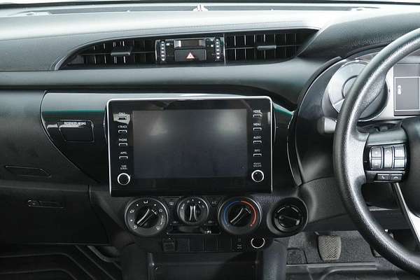 2022 Toyota Hilux SR (4x4) GUN126R 4X4