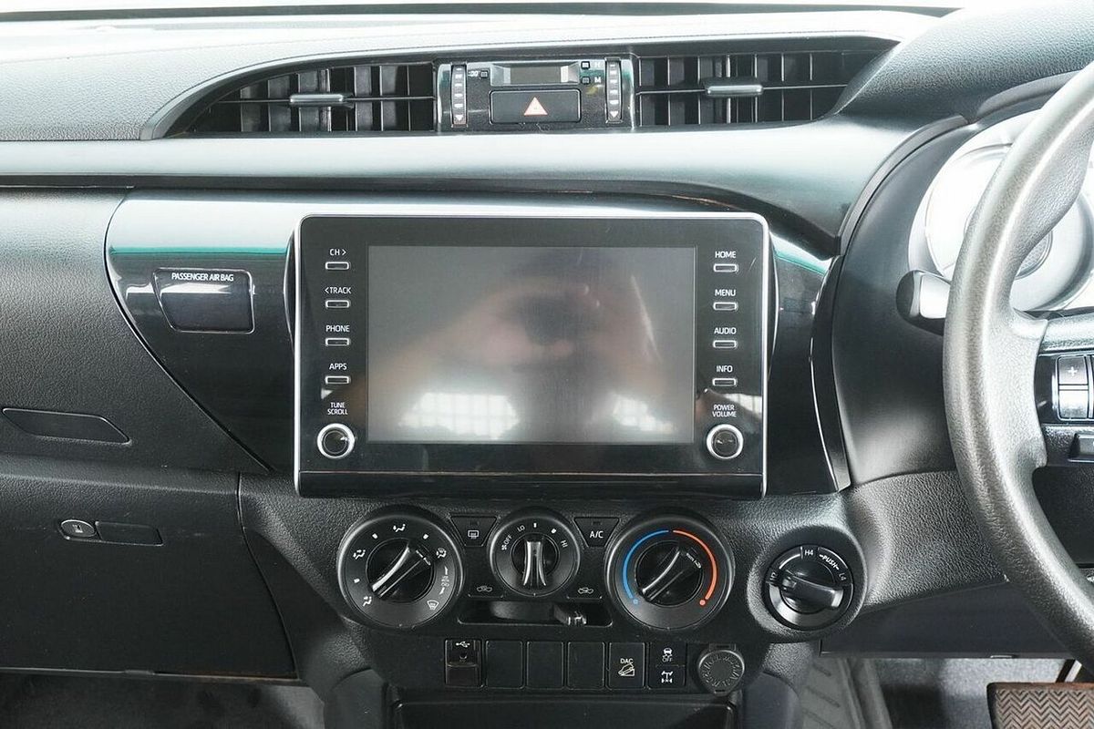 2021 Toyota Hilux SR (4x4) GUN126R Facelift 4X4