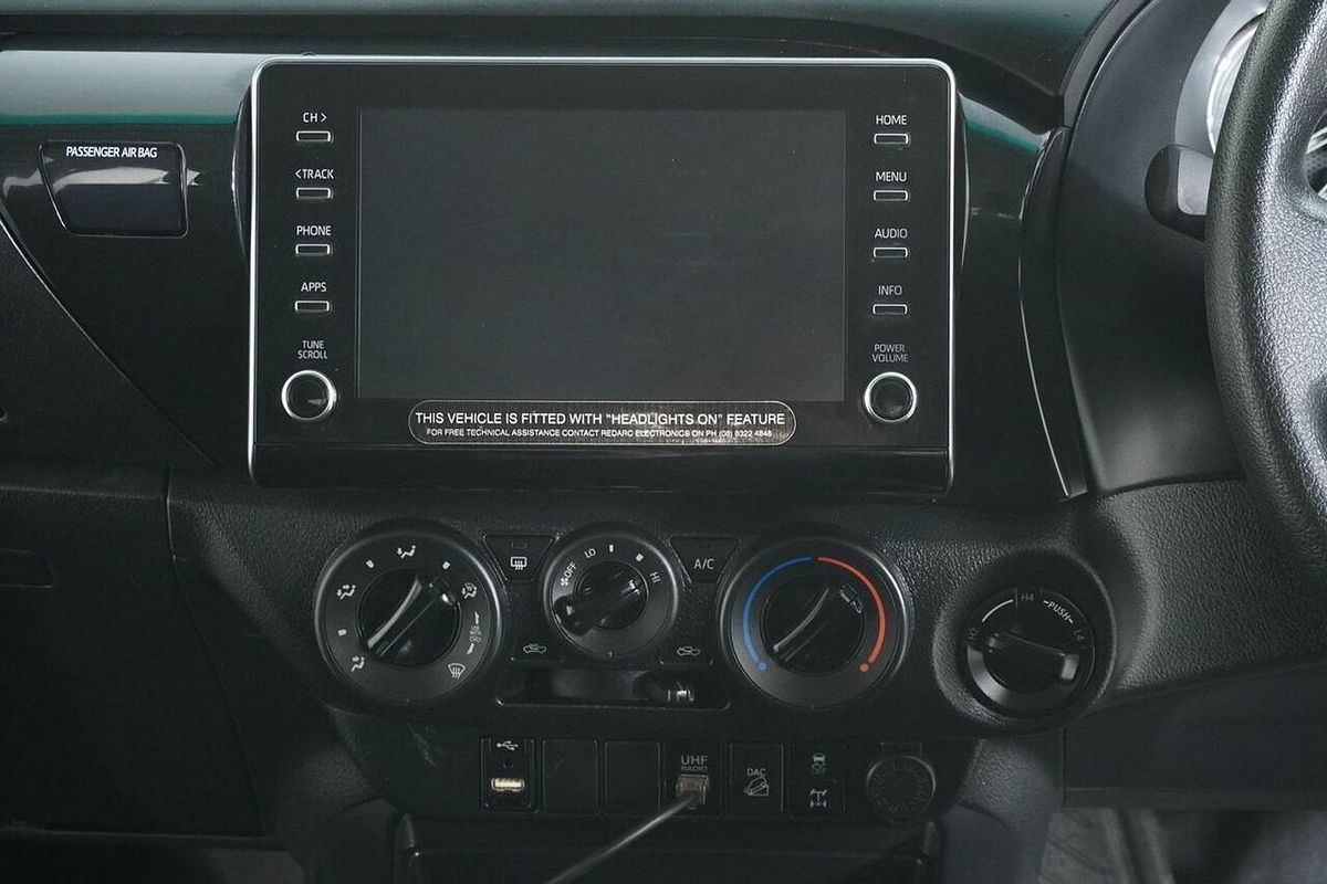 2021 Toyota Hilux SR (4x4) GUN126R Facelift 4X4