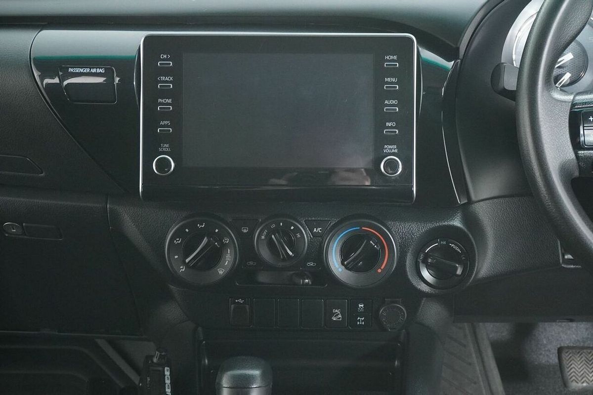 2022 Toyota Hilux SR (4x4) GUN126R 4X4