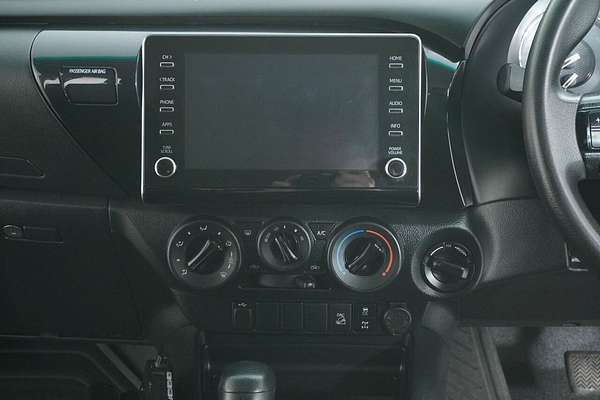 2022 Toyota Hilux SR (4x4) GUN126R 4X4