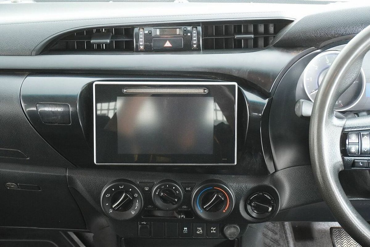 2018 Toyota Hilux SR (4x4) GUN126R MY19 4X4