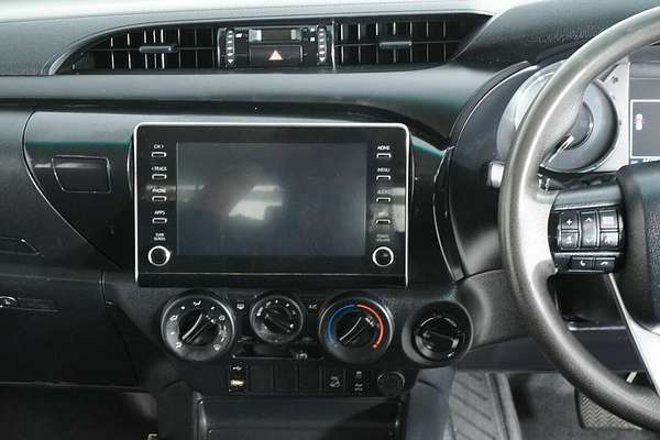 2021 Toyota Hilux SR (4x4) GUN126R Facelift 4X4