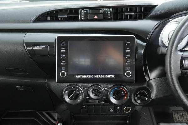 2021 Toyota Hilux SR (4x4) GUN126R Facelift 4X4