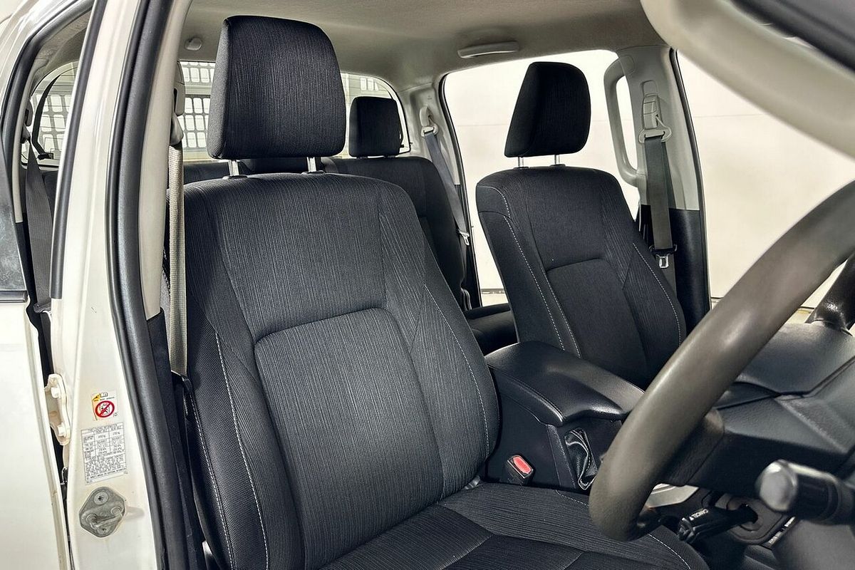 2019 Toyota Hilux SR (4x4) GUN126R MY19 4X4