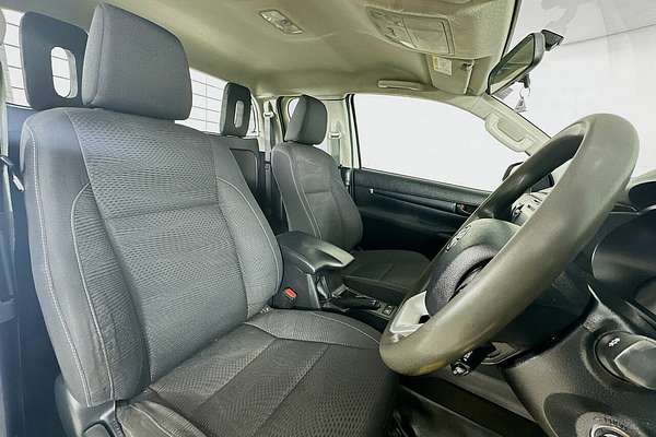 2019 Toyota Hilux SR (4x4) GUN126R MY19 4X4