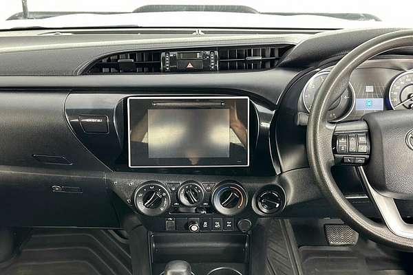 2019 Toyota Hilux SR (4x4) GUN126R MY19 4X4