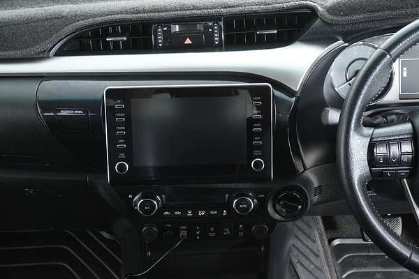2021 Toyota Hilux SR5 + Premium Interior (4x4) GUN126R 4X4