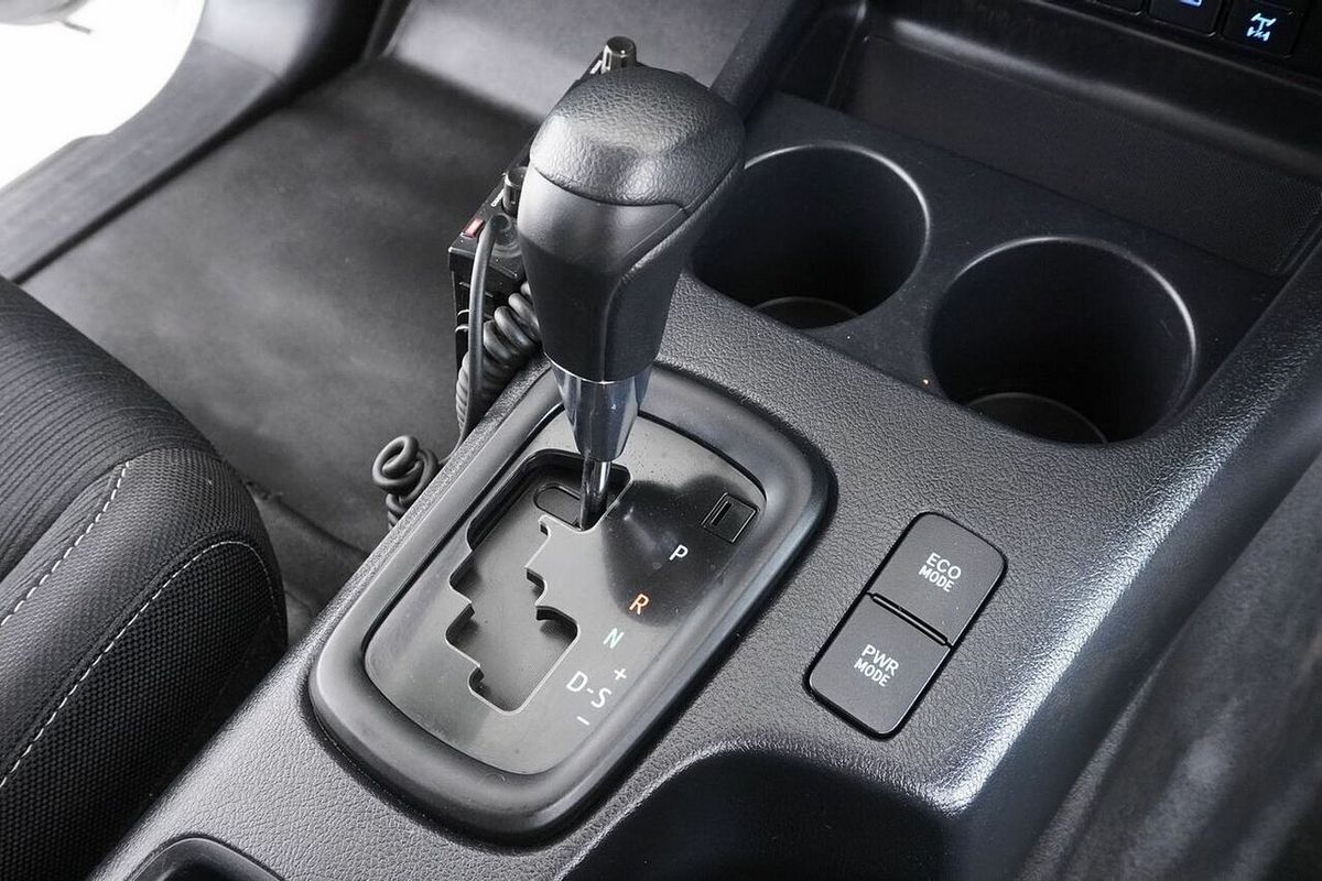 2021 Toyota Hilux SR (4x4) GUN126R 4X4