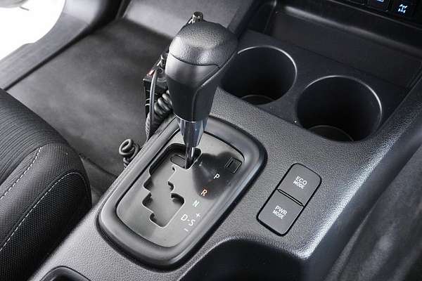 2021 Toyota Hilux SR (4x4) GUN126R 4X4