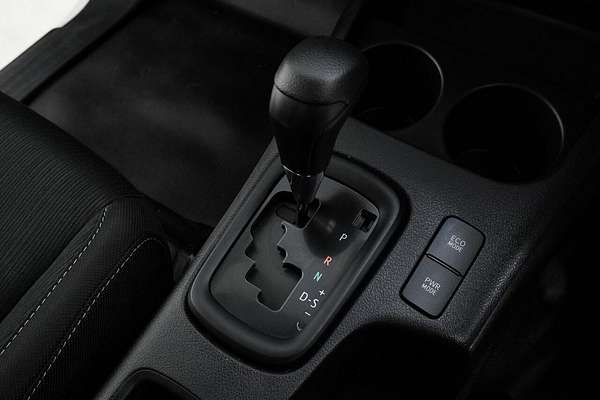 2021 Toyota Hilux SR (4x4) GUN126R Facelift 4X4