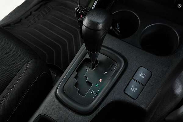 2021 Toyota Hilux SR (4x4) GUN126R 4X4