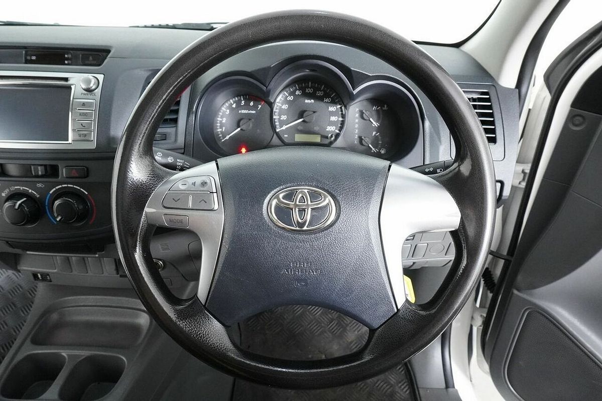 2015 Toyota Hilux Workmate TGN16R MY14 Rear Wheel Drive