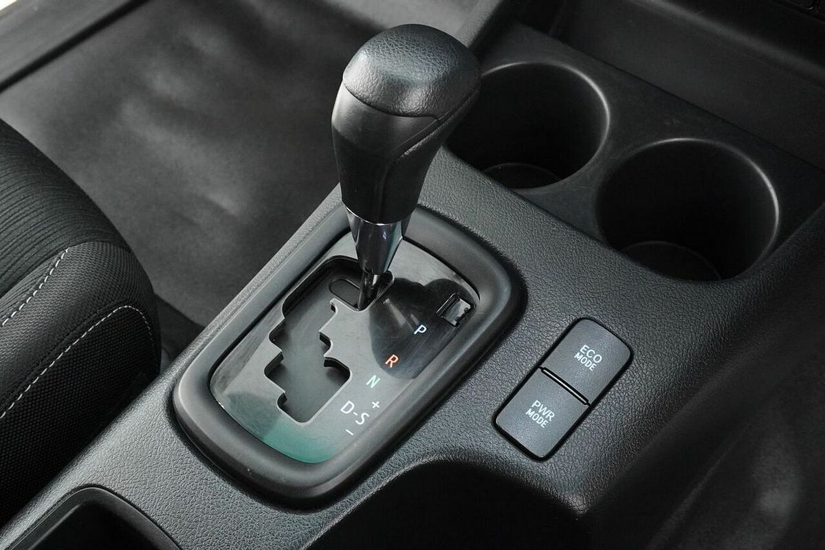 2021 Toyota Hilux SR (4x4) GUN126R 4X4