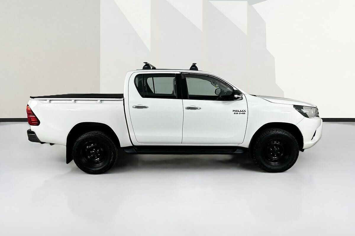 2017 Toyota Hilux SR (4x4) GUN126R MY17 4X4