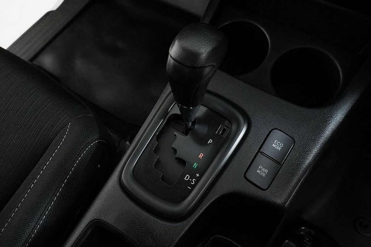 2019 Toyota Hilux SR (4x4) GUN126R MY19 Upgrade 4X4