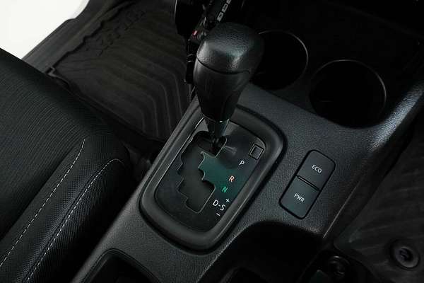 2022 Toyota Hilux SR (4x4) GUN126R 4X4