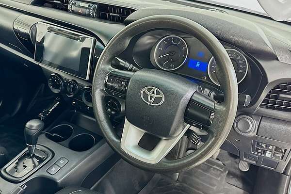 2019 Toyota Hilux SR (4x4) GUN126R MY19 4X4