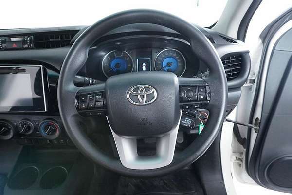 2020 Toyota Hilux SR (4x4) GUN126R MY19 Upgrade 4X4