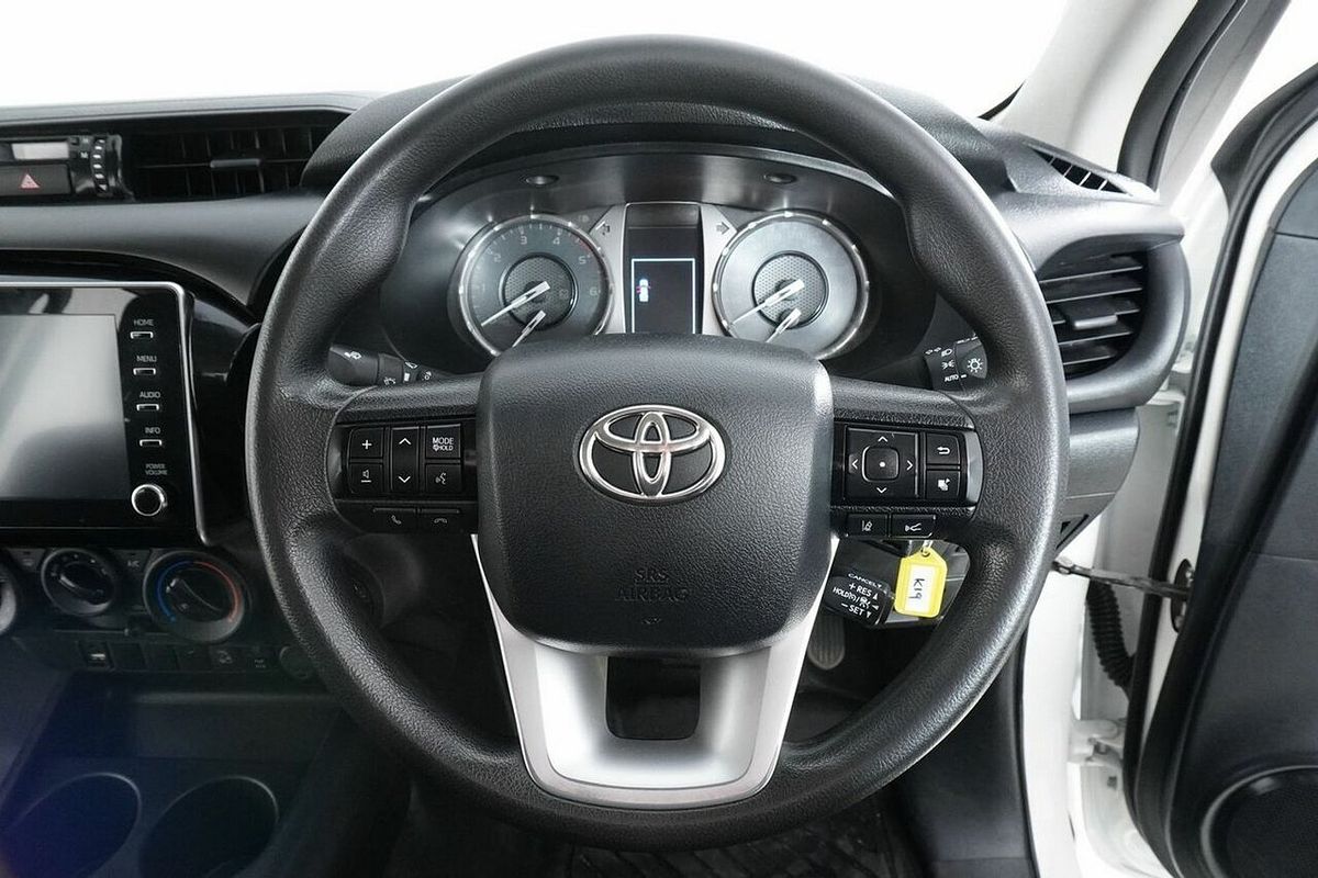 2021 Toyota Hilux SR (4x4) GUN126R Facelift 4X4