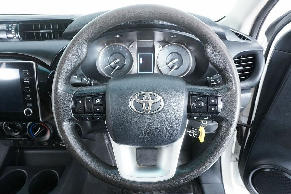 2021 Toyota Hilux SR (4x4) GUN126R Facelift 4X4