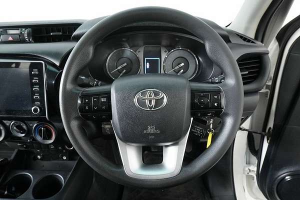 2021 Toyota Hilux SR (4x4) GUN126R 4X4
