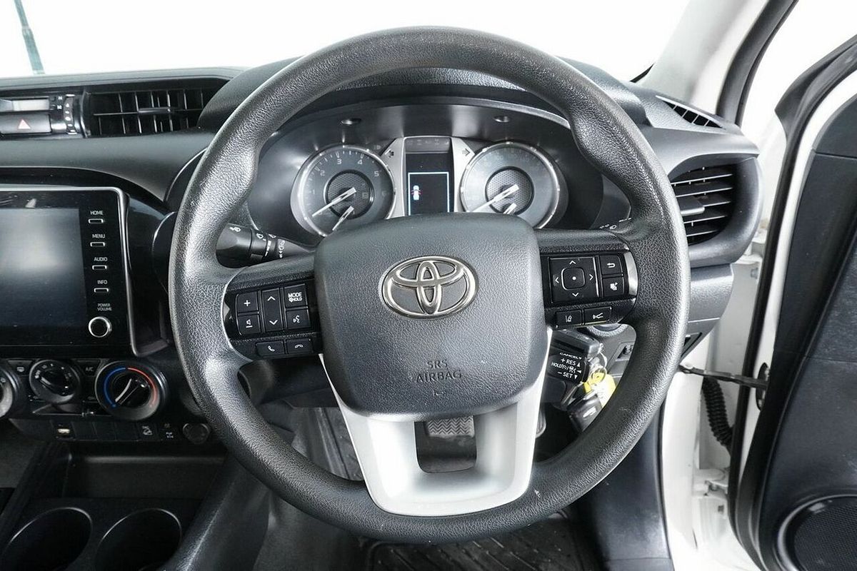 2021 Toyota Hilux SR (4x4) GUN126R Facelift 4X4