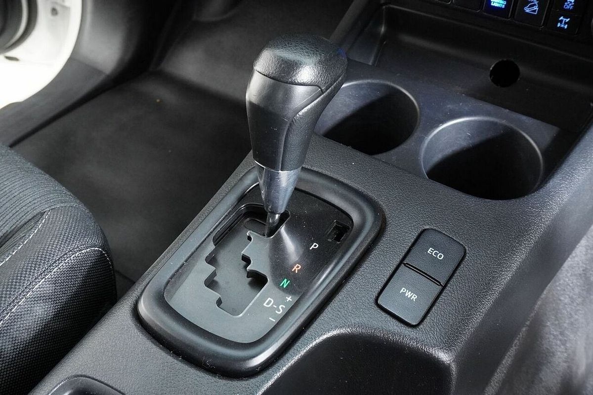 2022 Toyota Hilux SR (4x4) GUN126R 4X4