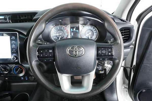 2021 Toyota Hilux SR (4x4) GUN126R 4X4