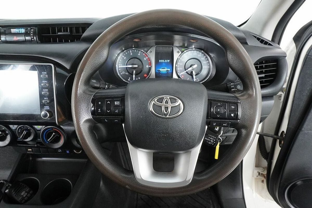 2021 Toyota Hilux SR (4x4) GUN126R Facelift 4X4