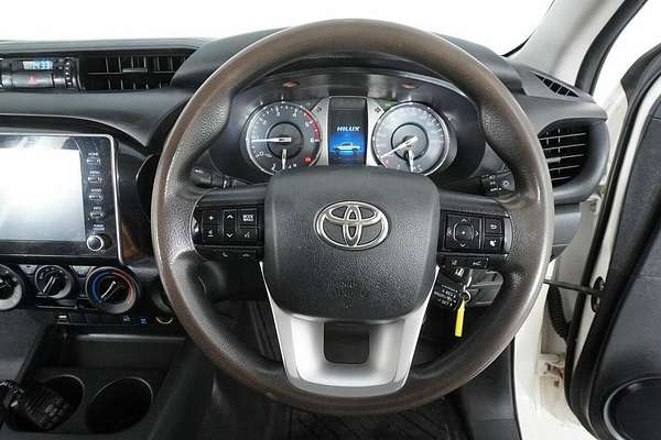 2021 Toyota Hilux SR (4x4) GUN126R Facelift 4X4