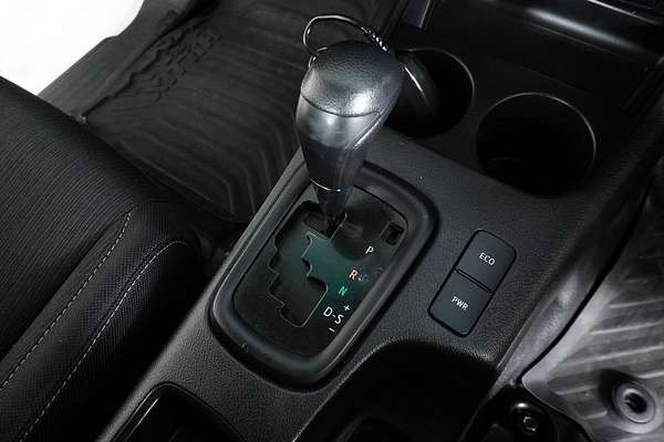 2022 Toyota Hilux SR (4x4) GUN126R 4X4