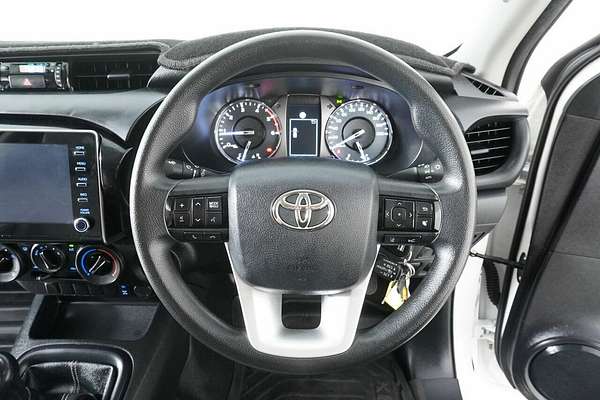 2021 Toyota Hilux SR (4x4) GUN126R Facelift 4X4
