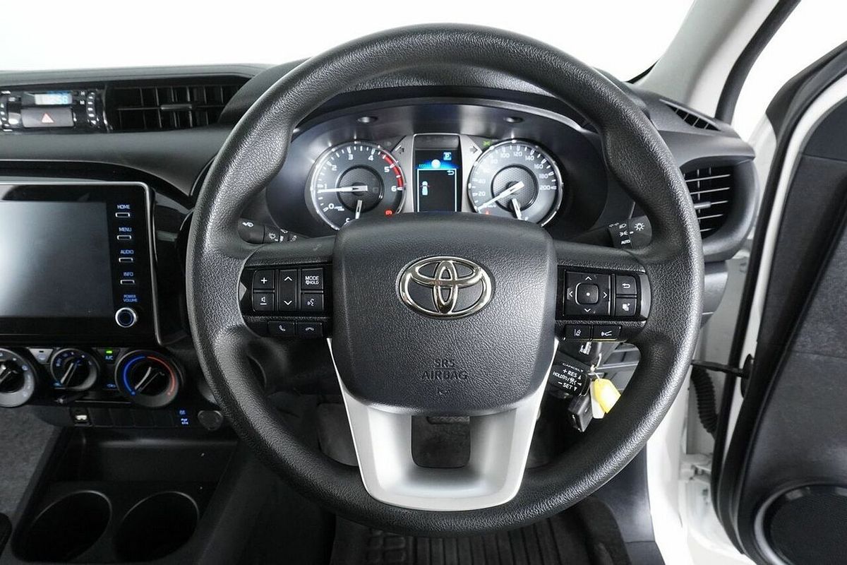 2021 Toyota Hilux SR (4x4) GUN126R Facelift 4X4