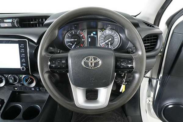 2022 Toyota Hilux SR (4x4) GUN126R 4X4