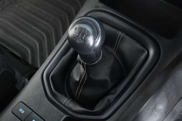 2022 Toyota Hilux SR (4x4) GUN126R 4X4
