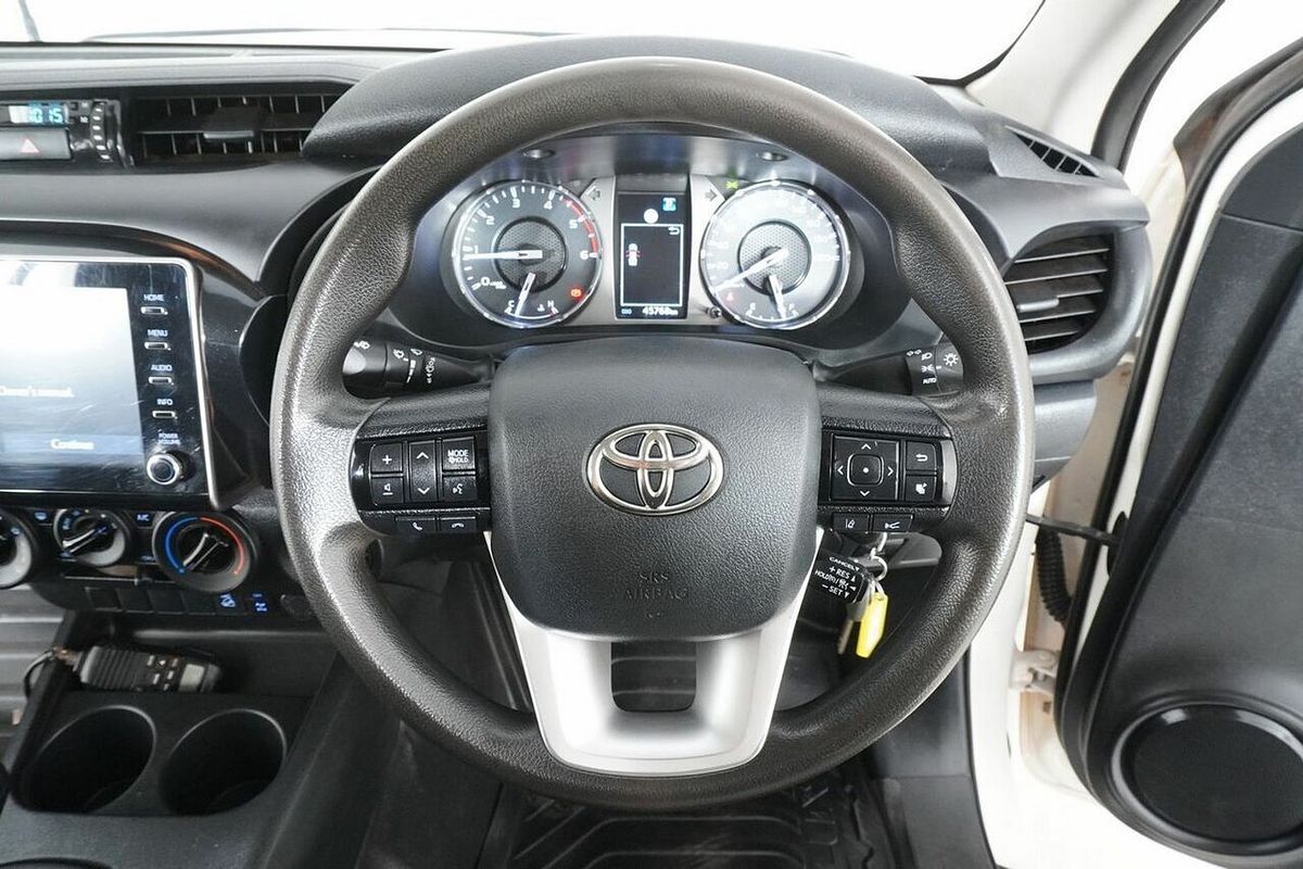 2021 Toyota Hilux SR (4x4) GUN126R Facelift 4X4