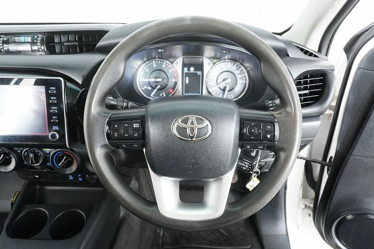 2021 Toyota Hilux SR (4x4) GUN126R Facelift 4X4