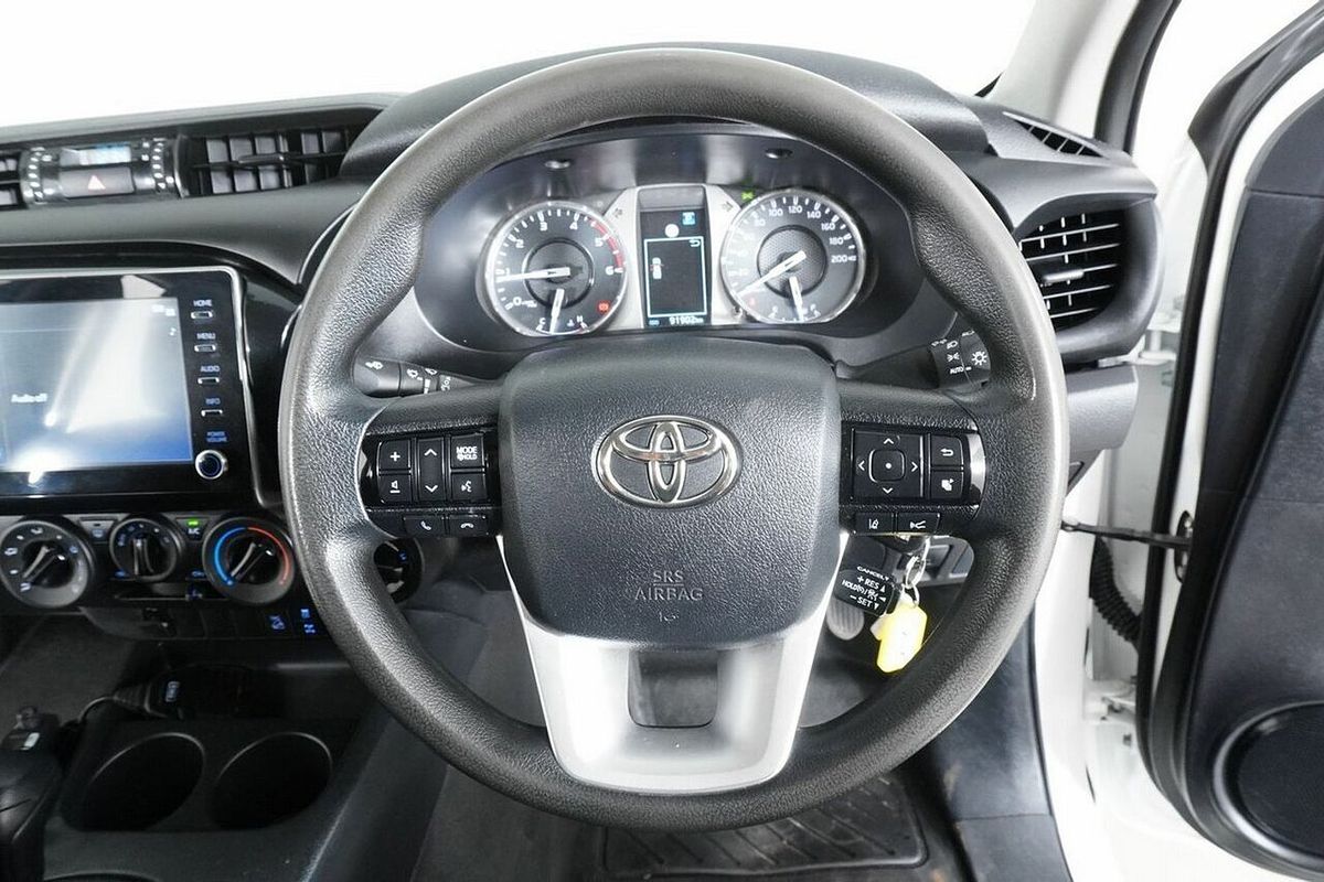 2022 Toyota Hilux SR (4x4) GUN126R 4X4