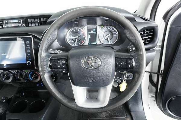 2022 Toyota Hilux SR (4x4) GUN126R 4X4