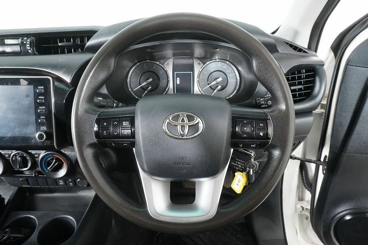2021 Toyota Hilux SR (4x4) GUN126R Facelift 4X4