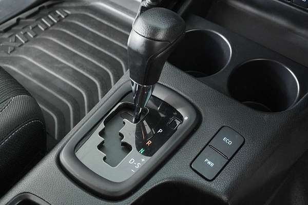 2024 Toyota Hilux SR (4x4) GUN126R 4X4