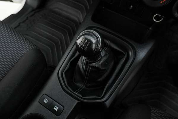 2016 Toyota Hilux Workmate TGN121R Rear Wheel Drive