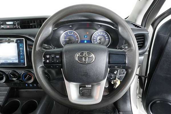 2018 Toyota Hilux SR (4x4) GUN126R MY19 4X4